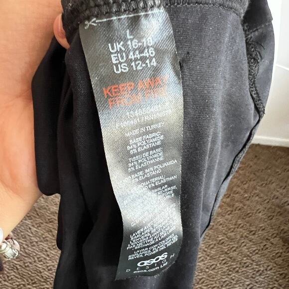 Black Layered Top, Y2K Grunge Indie Sleaze Minimalist Soft Goth Large - Picture 6 of 6